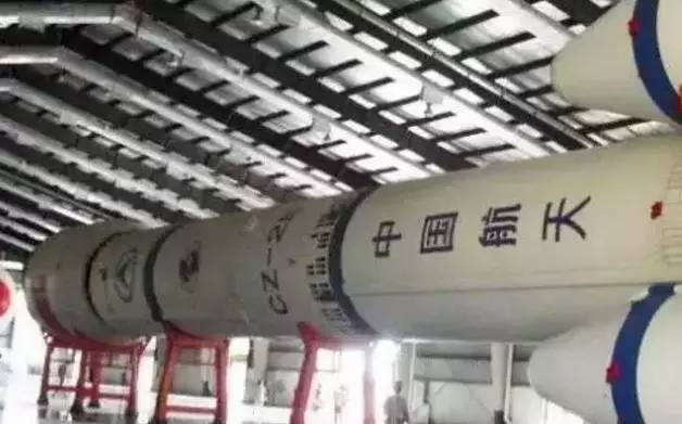 派送 中国航天史有哪些「第一次」？尊龙凯时app平台神秘航天礼物免费(图13)